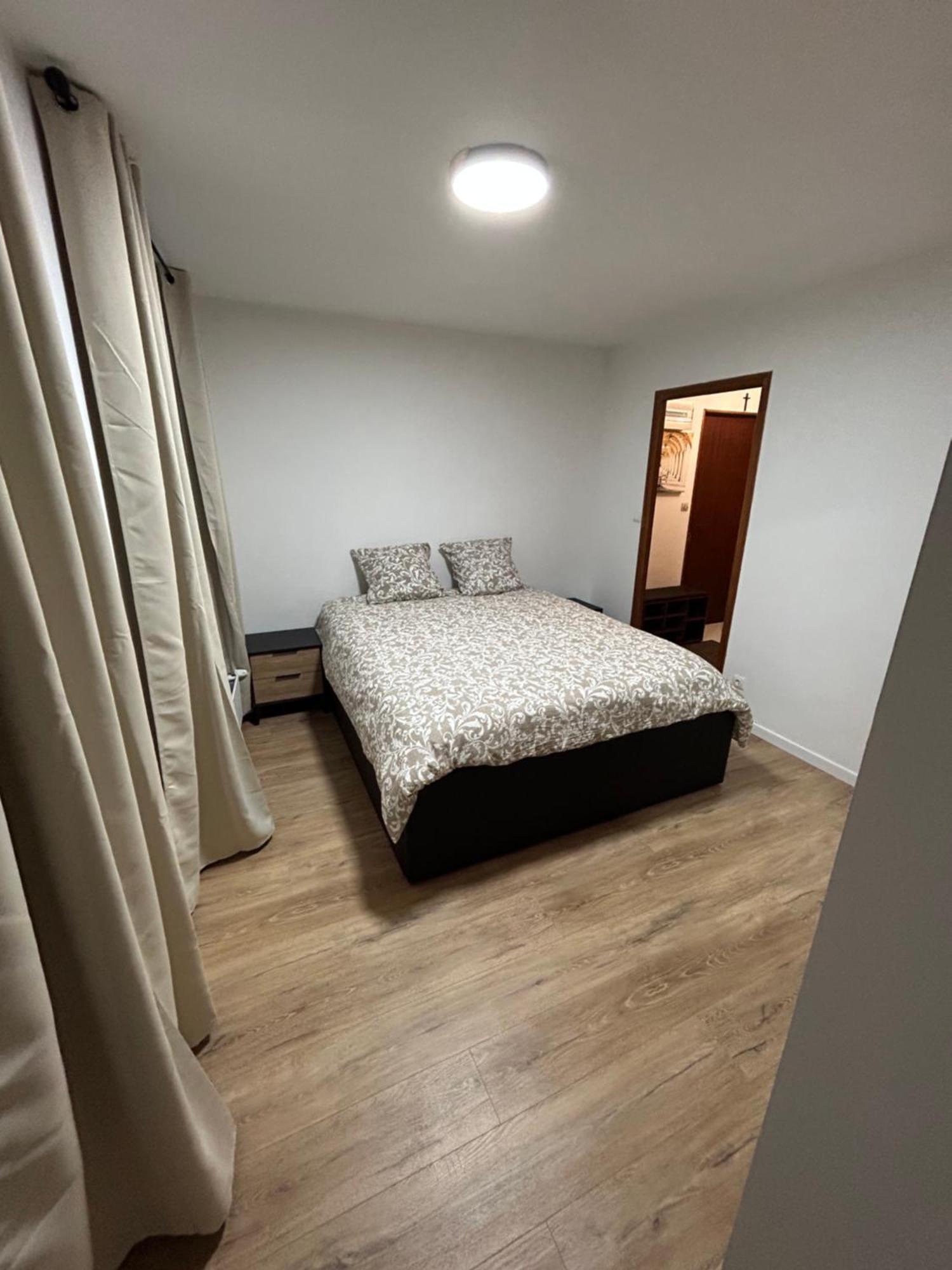 Appartement Hyper Centre Diamerisma Charleville-Mezieres Luaran gambar